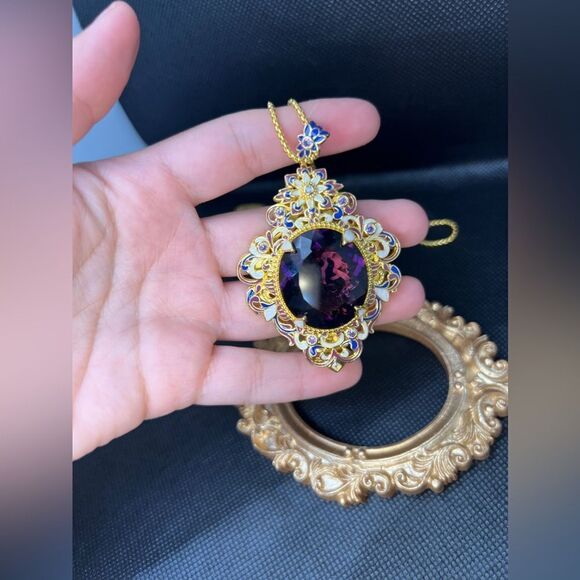 Vintage Inspired Royal Amethyst Necklace - Picture 8 of 12